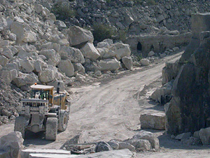 Tunnels in Inmosthay Quarry, 16th Sept 2007